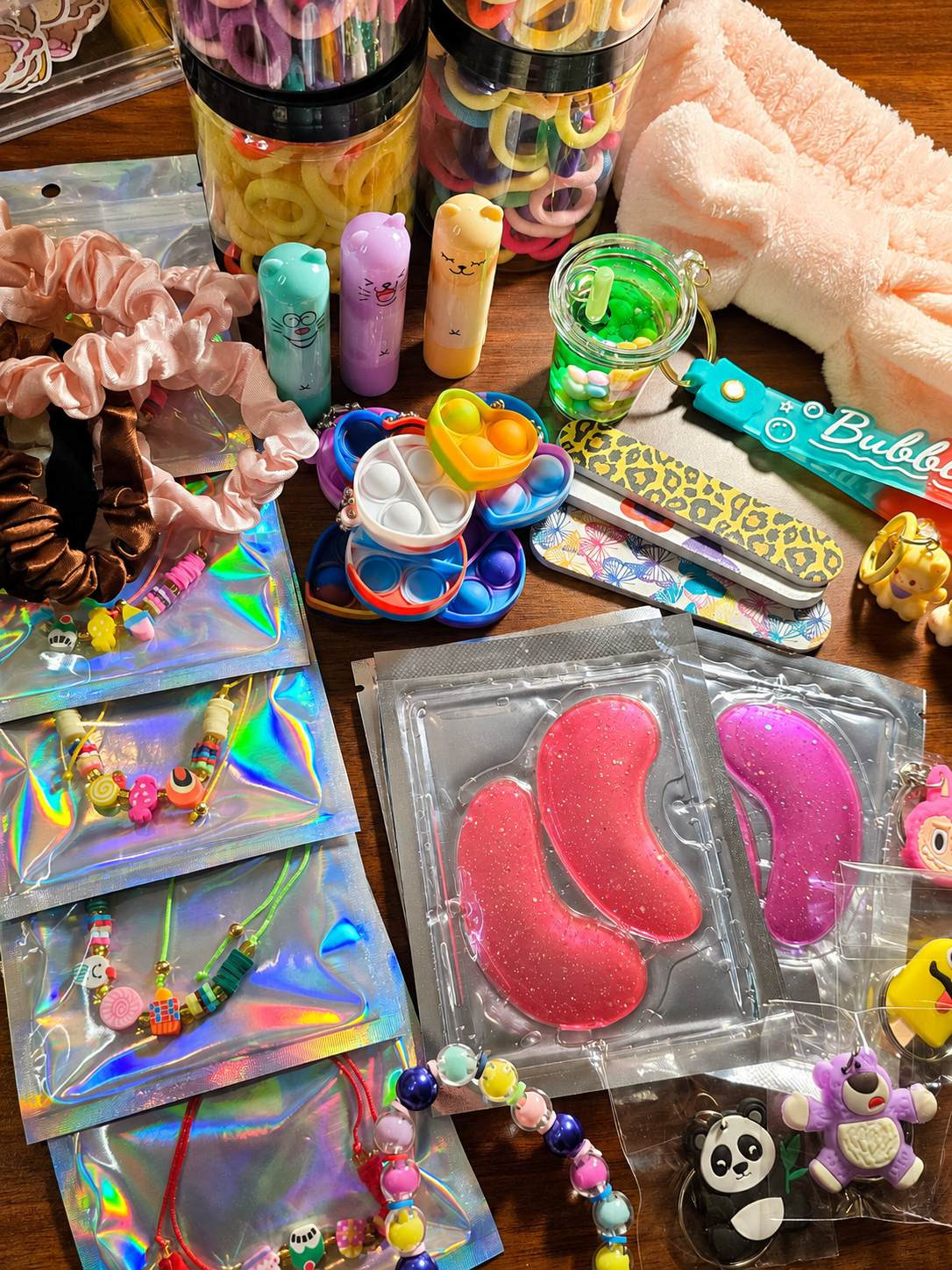 🎁 Boîte Mystère Kawaii – Une surprise pleine de papeterie cute ! Mystery Box, cadeau pour elle, gift.