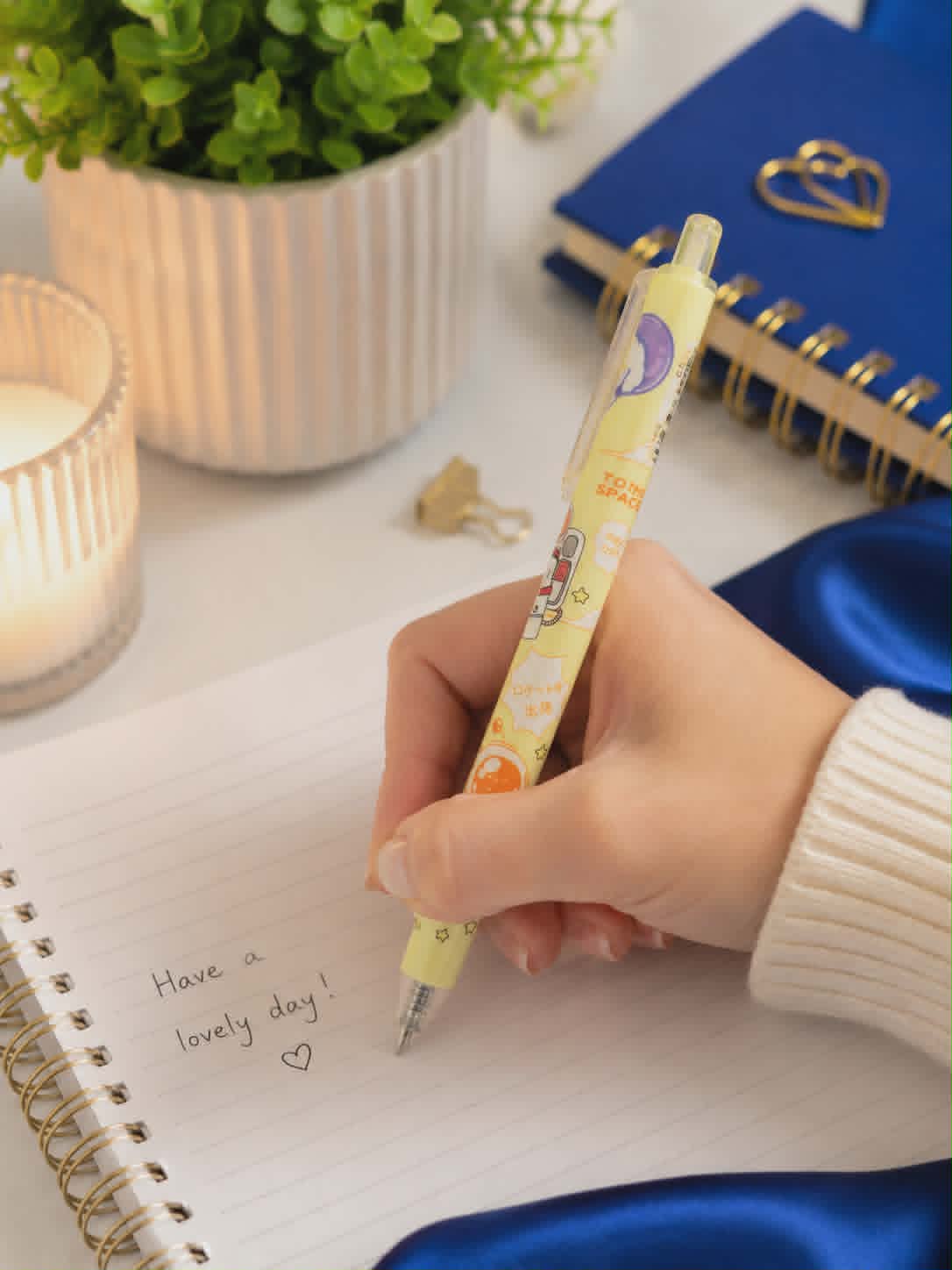 Stylo Kawaii Mignon - Encre noire rechargeable - 3 modèles disponibles