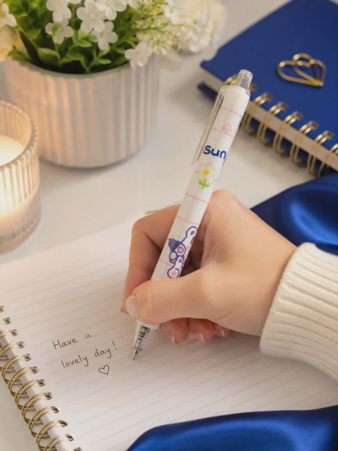 Stylo Kawaii Mignon - Encre noire rechargeable - 3 modèles disponibles